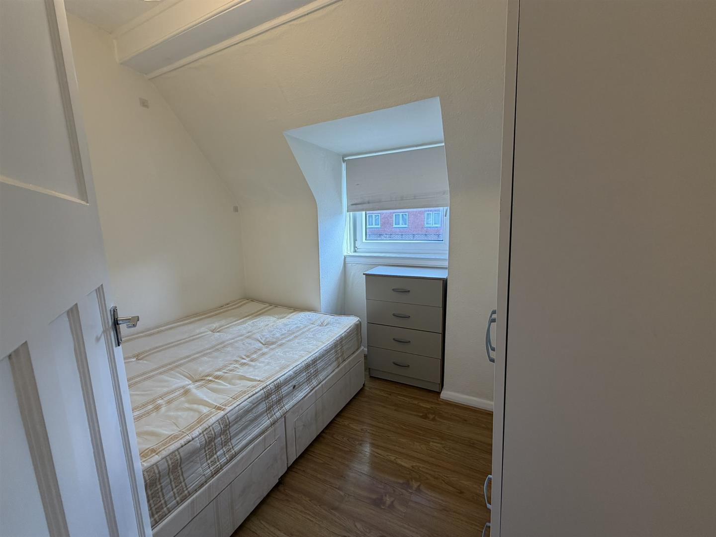 Flat Lodge Road in Greater London