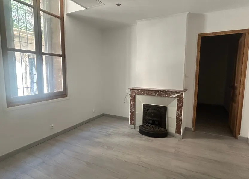 Appartement Rue Baudin à Nîmes