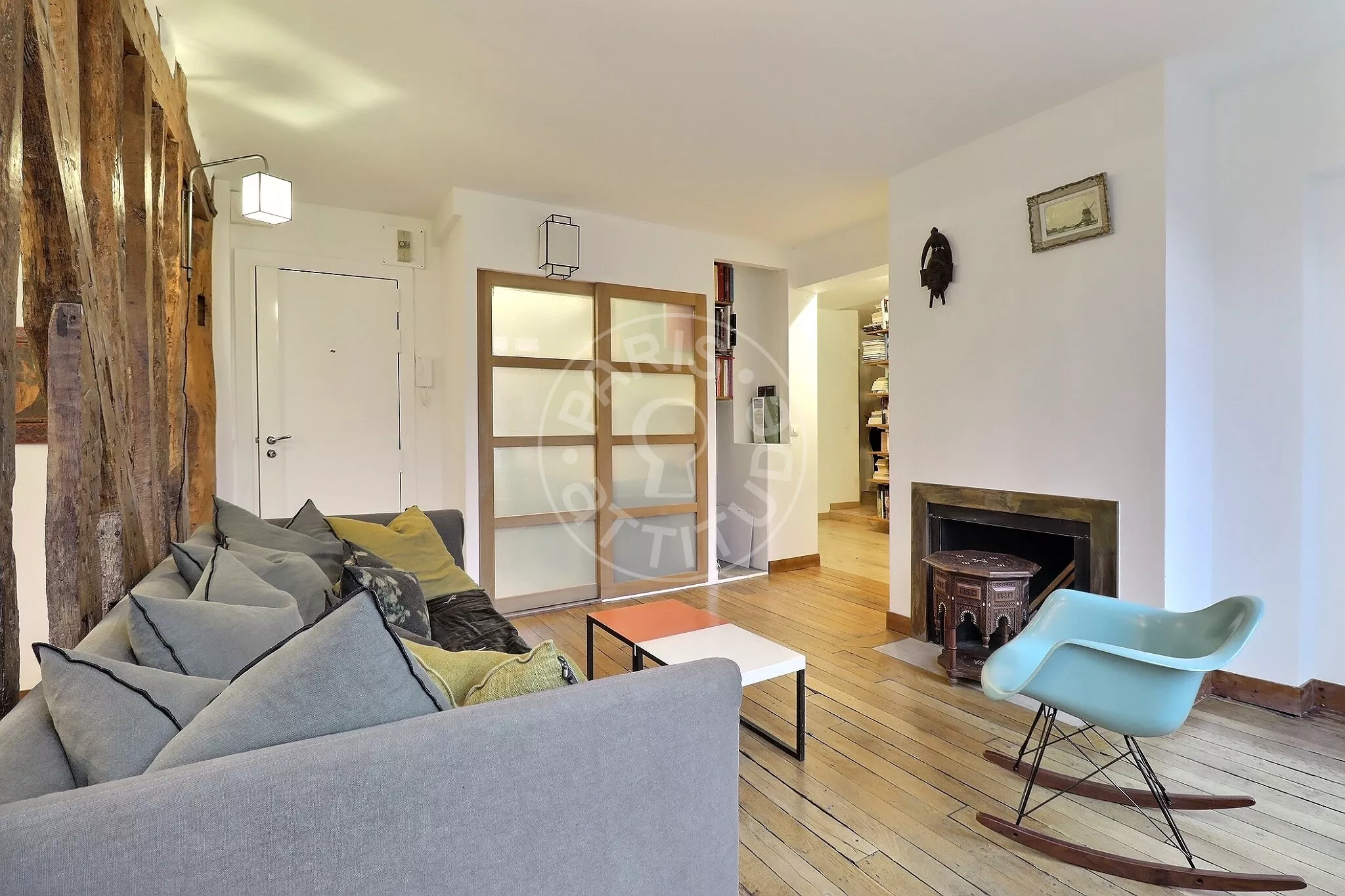 Flat Rue de Chabrol in Paris