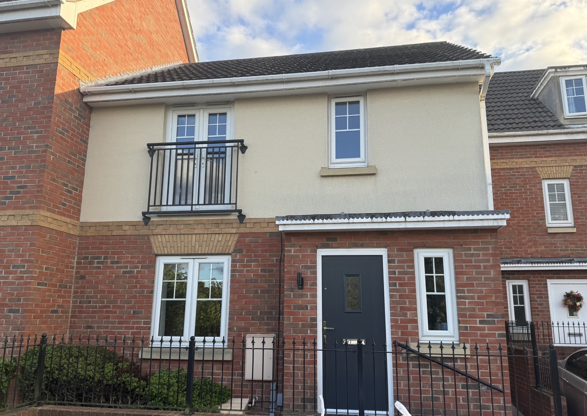 House Rockwood Close in Wakefield