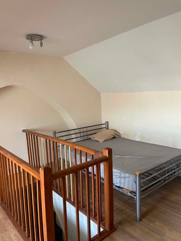 Room Welbeck Street in Mansfield Woodhouse