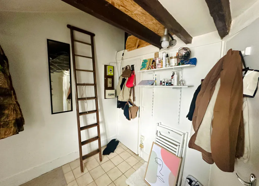 Appartement Rue Lucien Sampaix à Paris