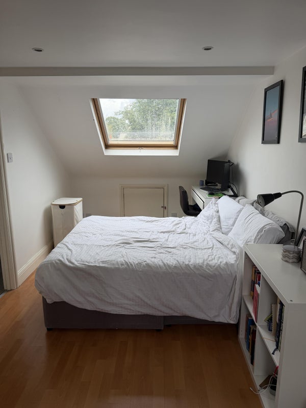 Room Verbena Gardens in Greater London