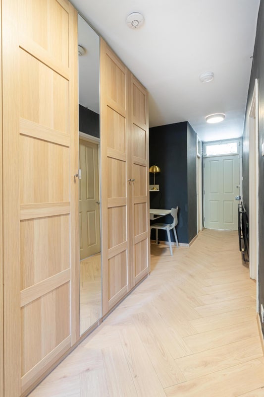 Room St. Matthew's Road in Greater London