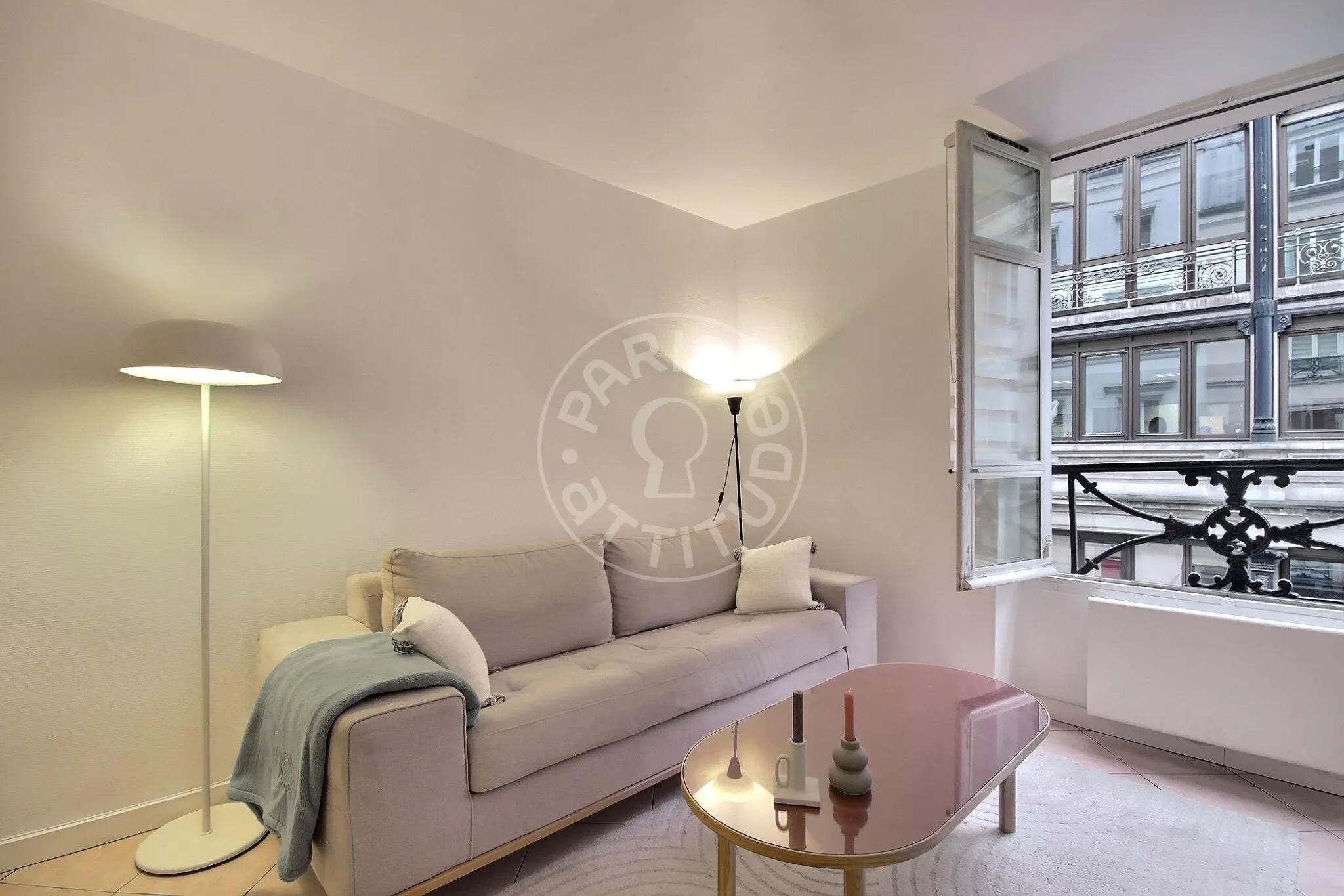 Appartement Rue Saint-Marc à Paris