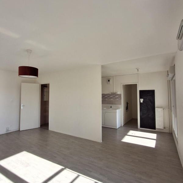 Appartement Avenue Bel Air à Roussillon