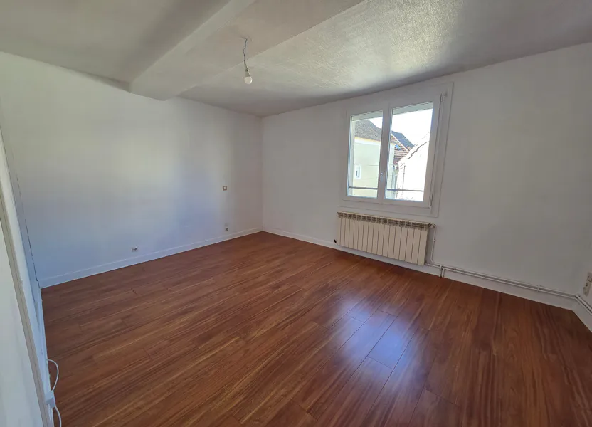 Appartement Quai Amédée Couesnon à Château-Thierry