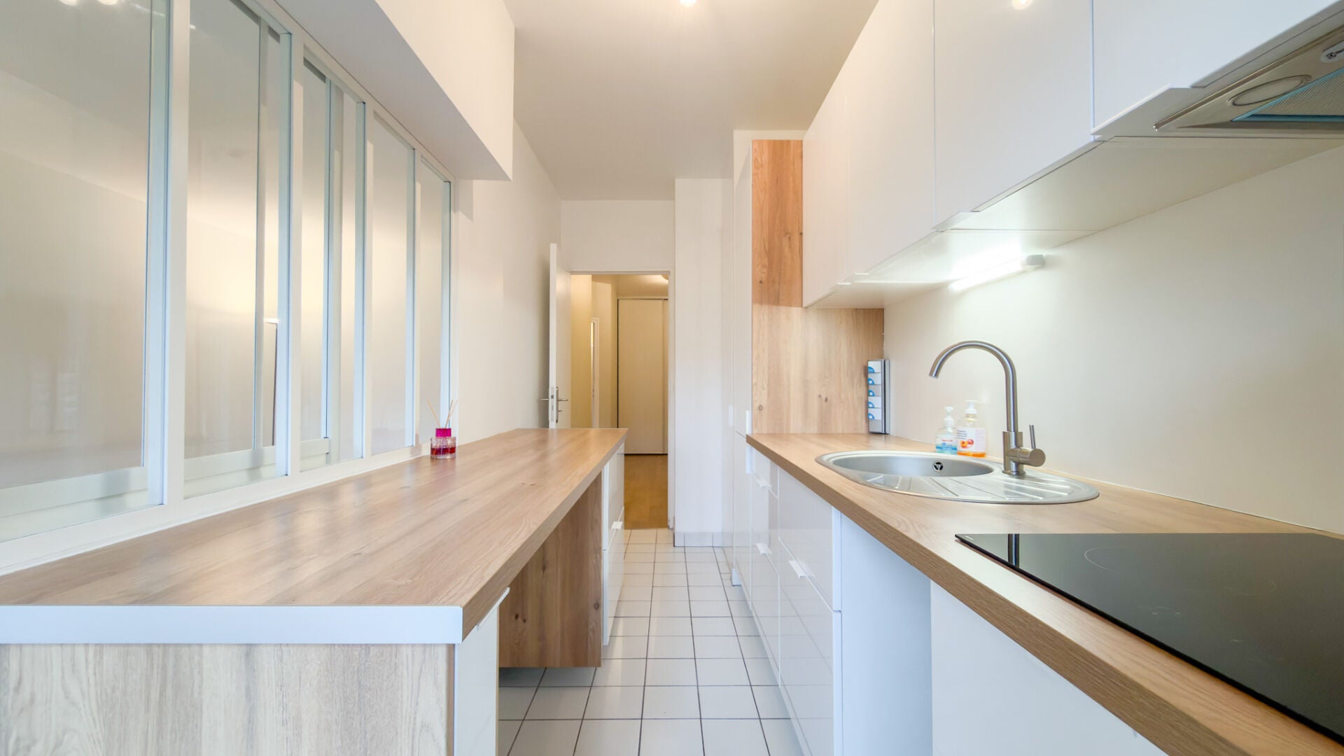 Flat Rue d'Esclaibes d'Hust in Montgeron