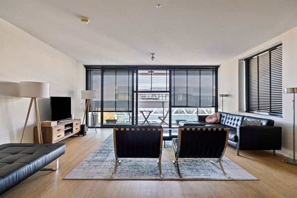 Appartement Anna van Buerenplein 106 in Den Haag