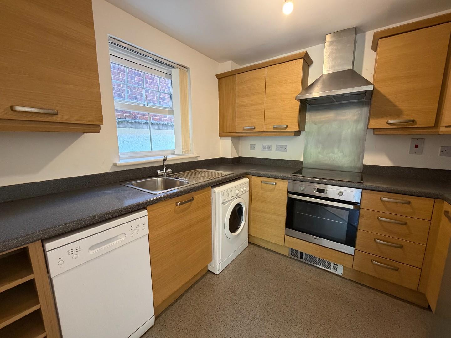 Flat Stonemere Drive in Radcliffe