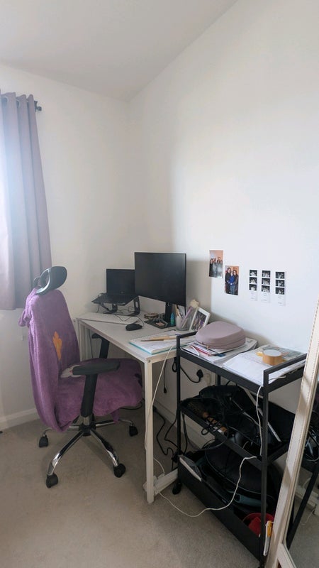Room St Aiden's Road in City of Edinburgh