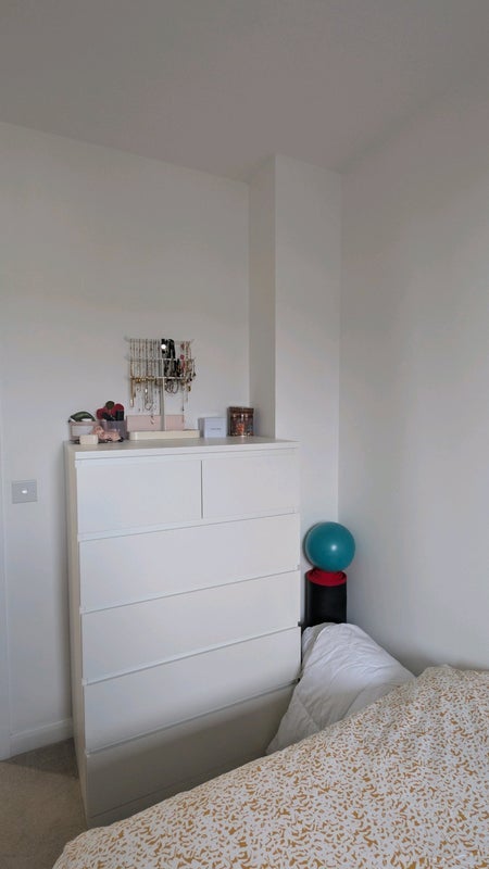 Room St Aiden's Road in City of Edinburgh