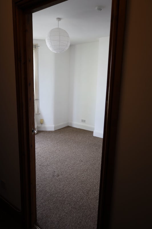Room Gloucester Road in Bristol