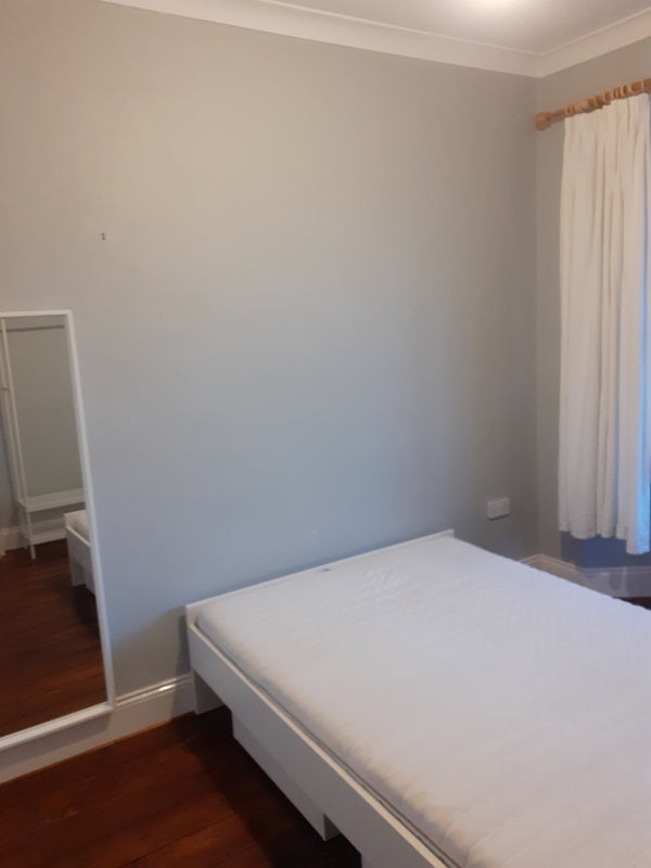 Room Claremont Road in Newcastle upon Tyne
