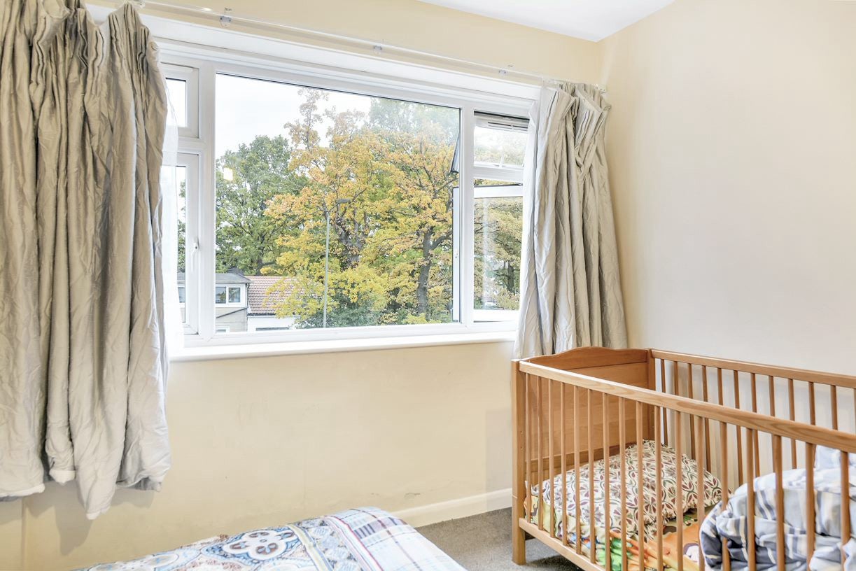 Flat Kingsland Road in Greater London