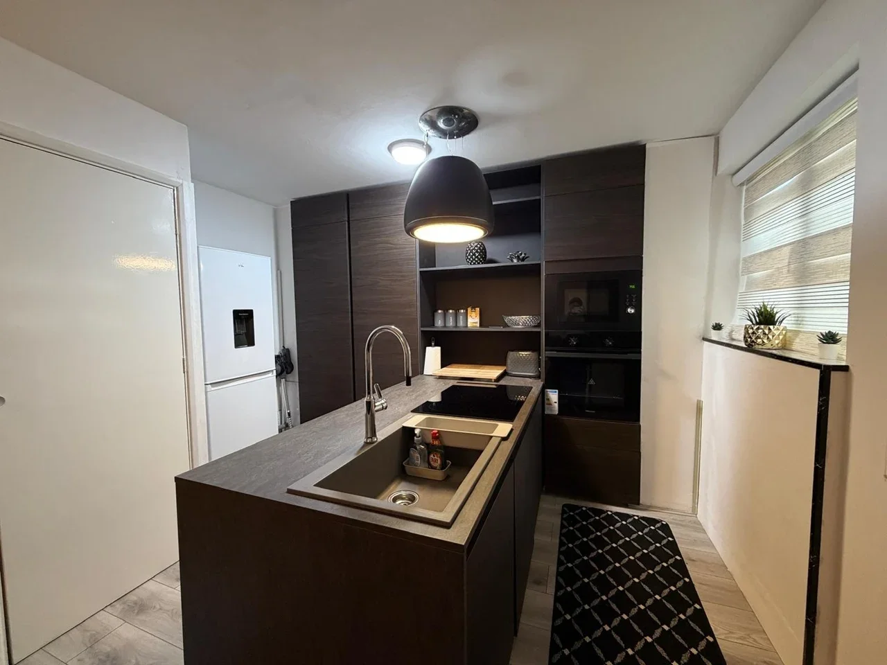 Flat Wigston Close in Greater London