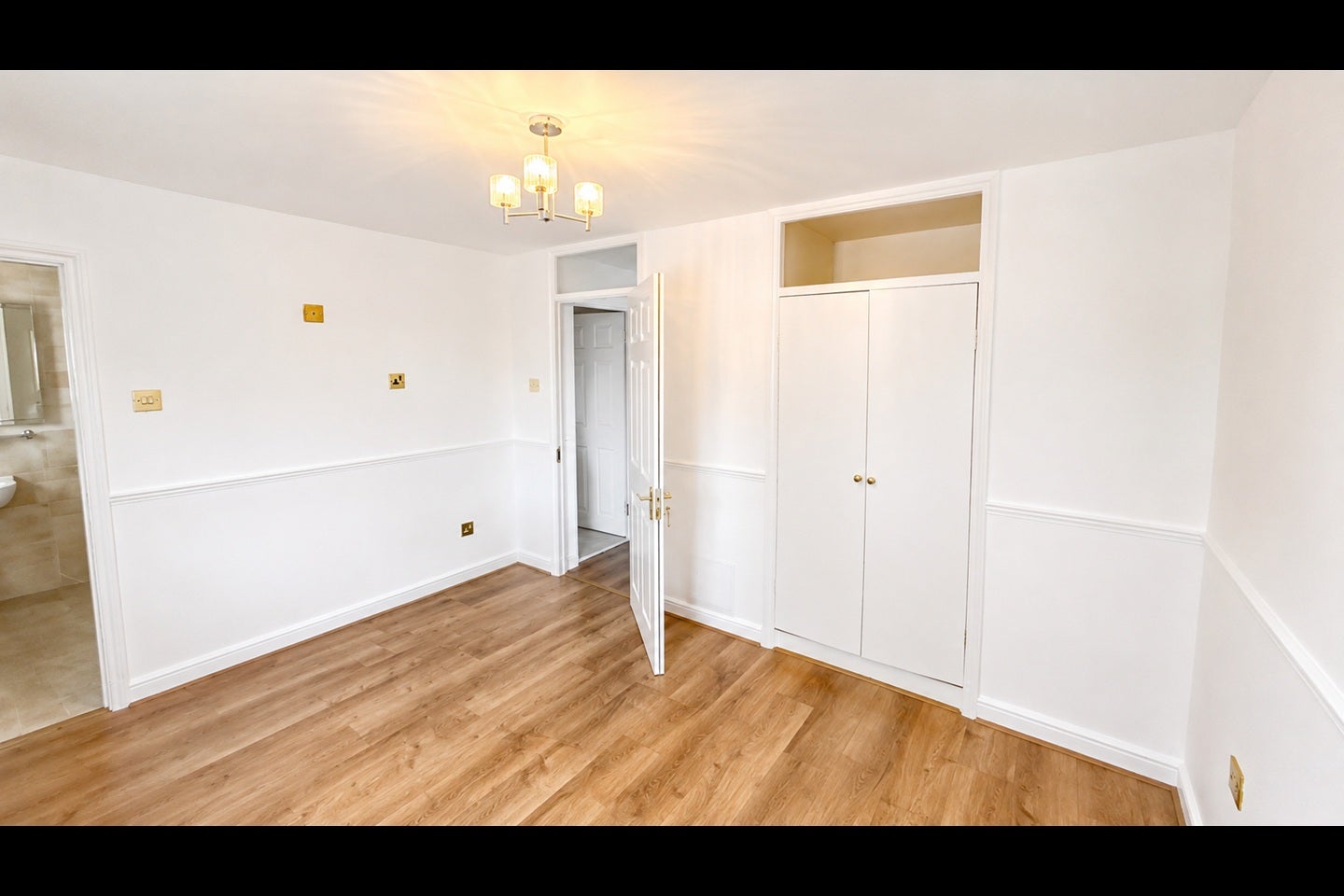 House Milford Close in Greater London