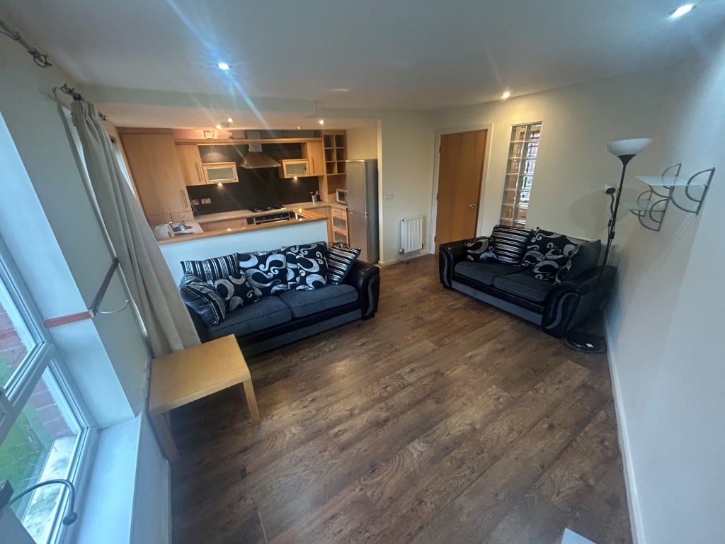 Flat Armstrong Quay in Liverpool