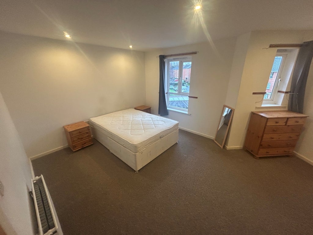Flat Armstrong Quay in Liverpool