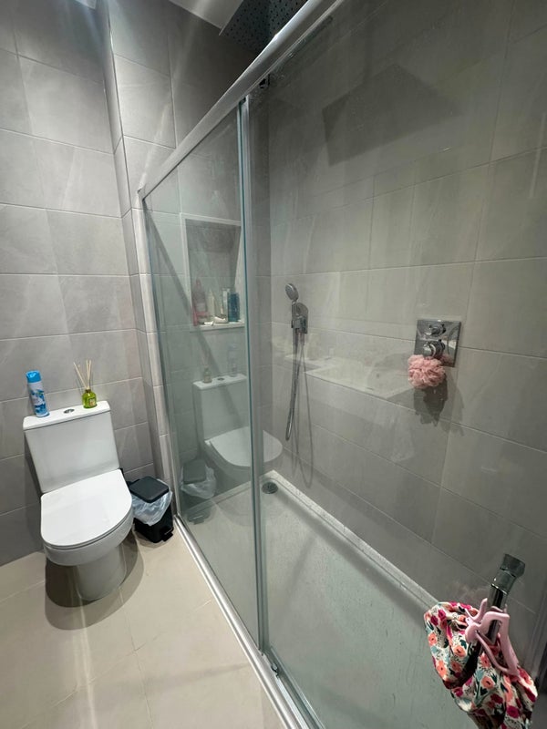 Room Kennington Lane in Greater London
