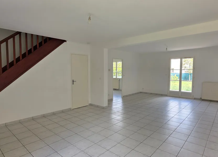 Maison Rue Roger Bodineau à Larçay