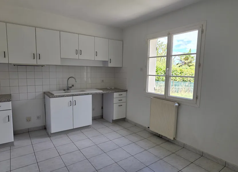 Maison Rue Roger Bodineau à Larçay