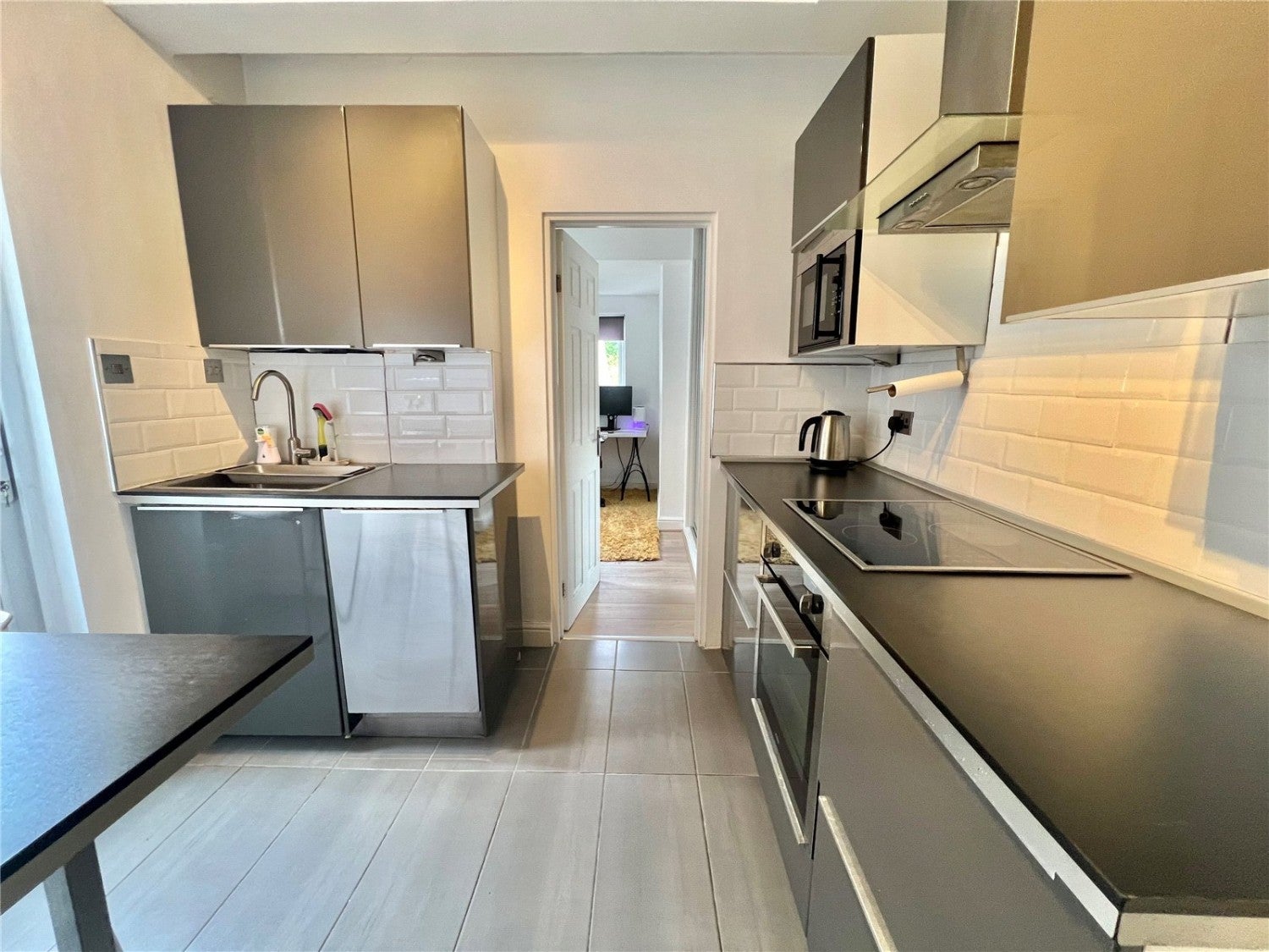 Flat Whittington Road in Greater London