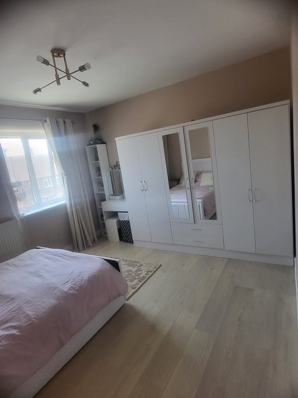 Room Bramcote Road in Birmingham