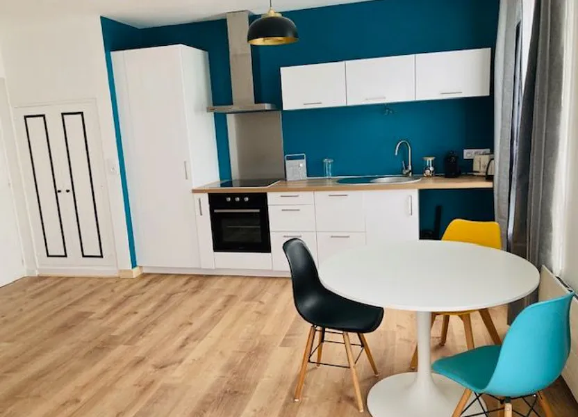 Flat Rue de Sully in La Ferté-Saint-Aubin