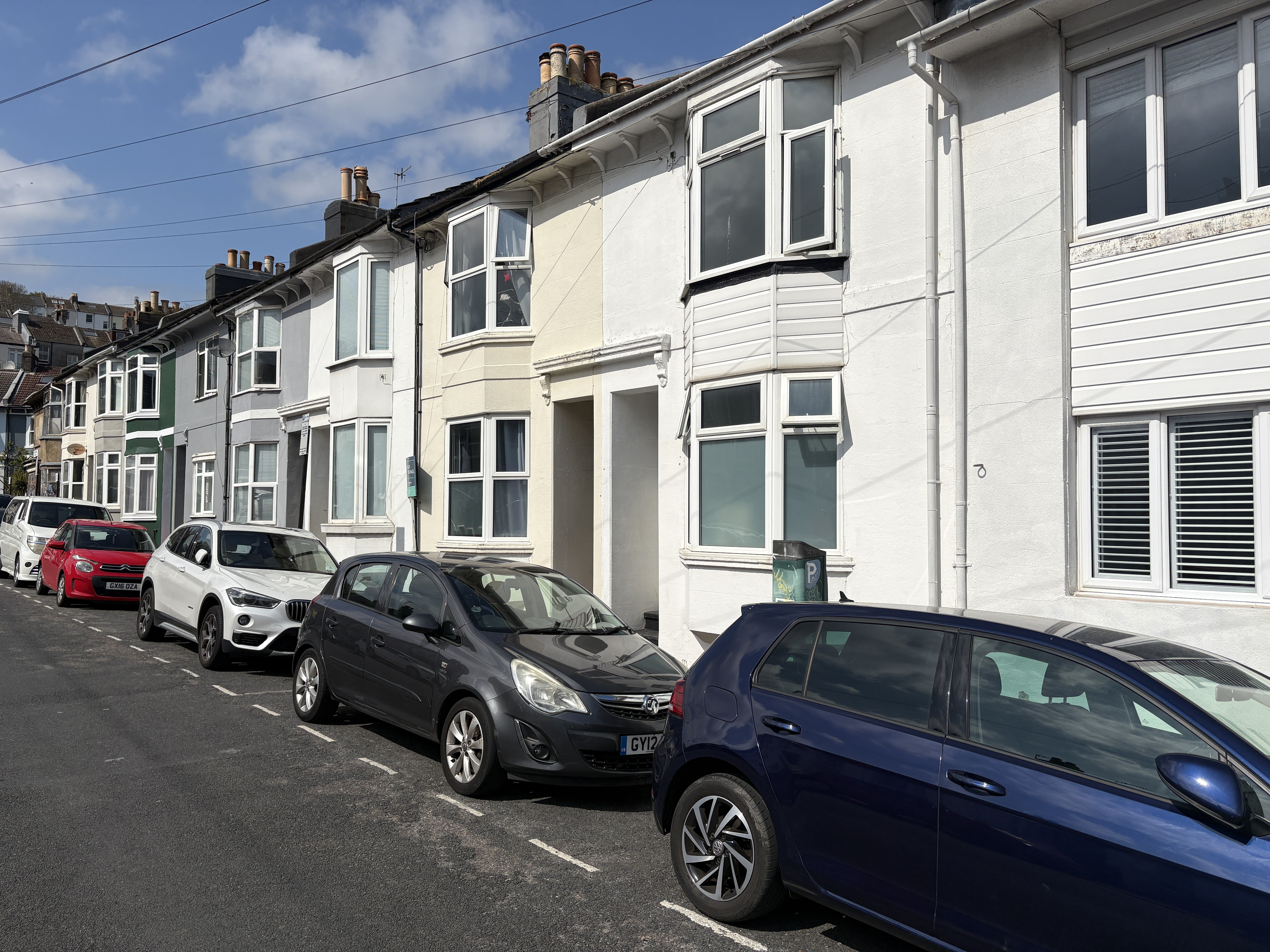 Flat Caledonian Road in Brighton