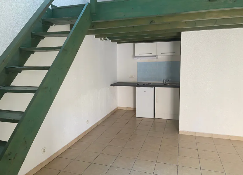Flat Rue Berthome in Talence