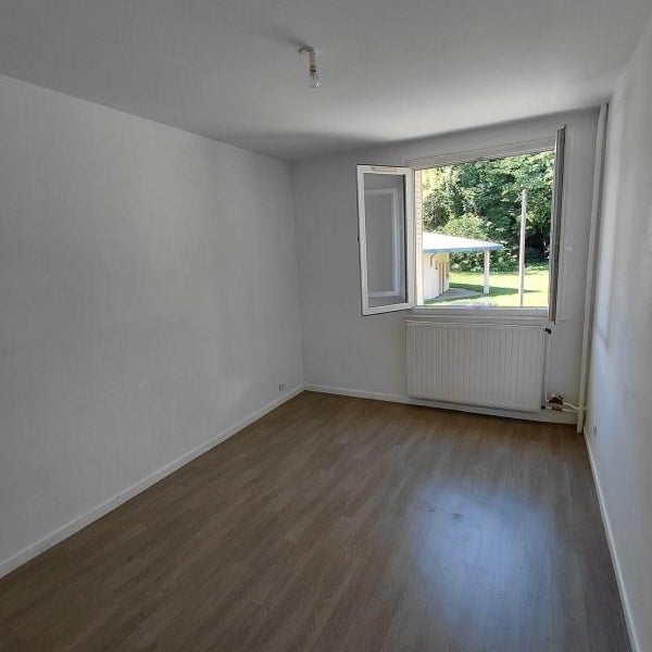 Appartement Rue du Commandant Evreux à Brignoud