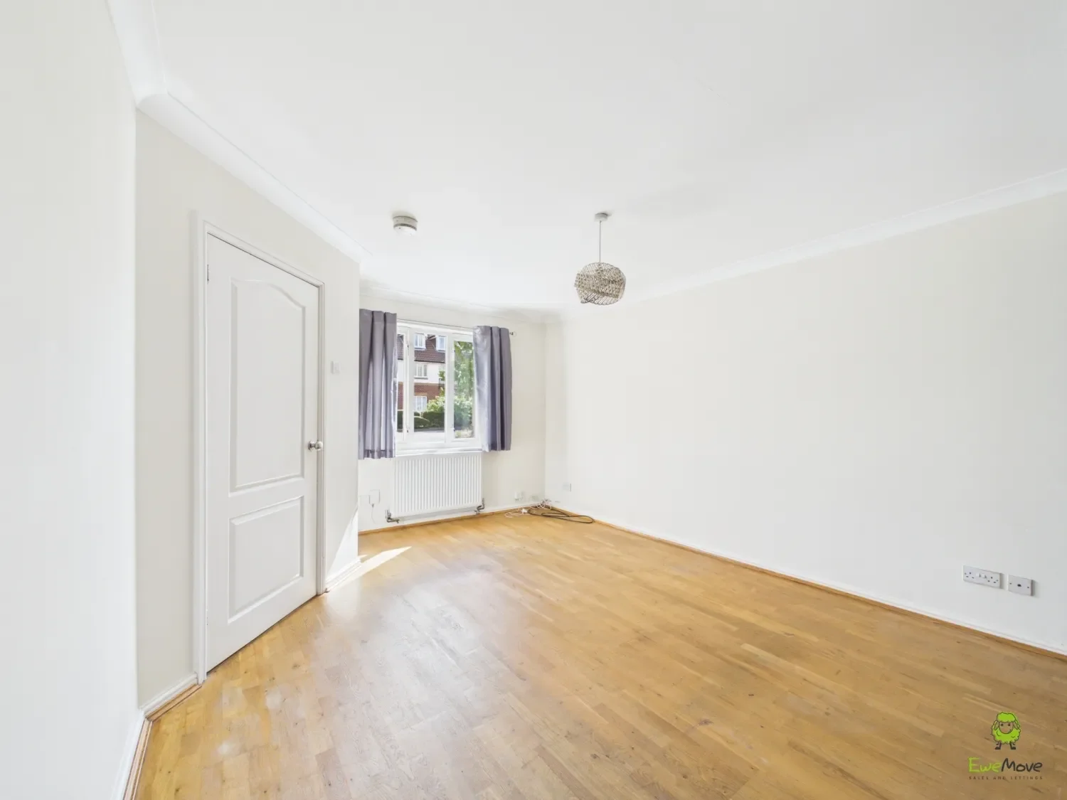 House Byron Drive in Greater London