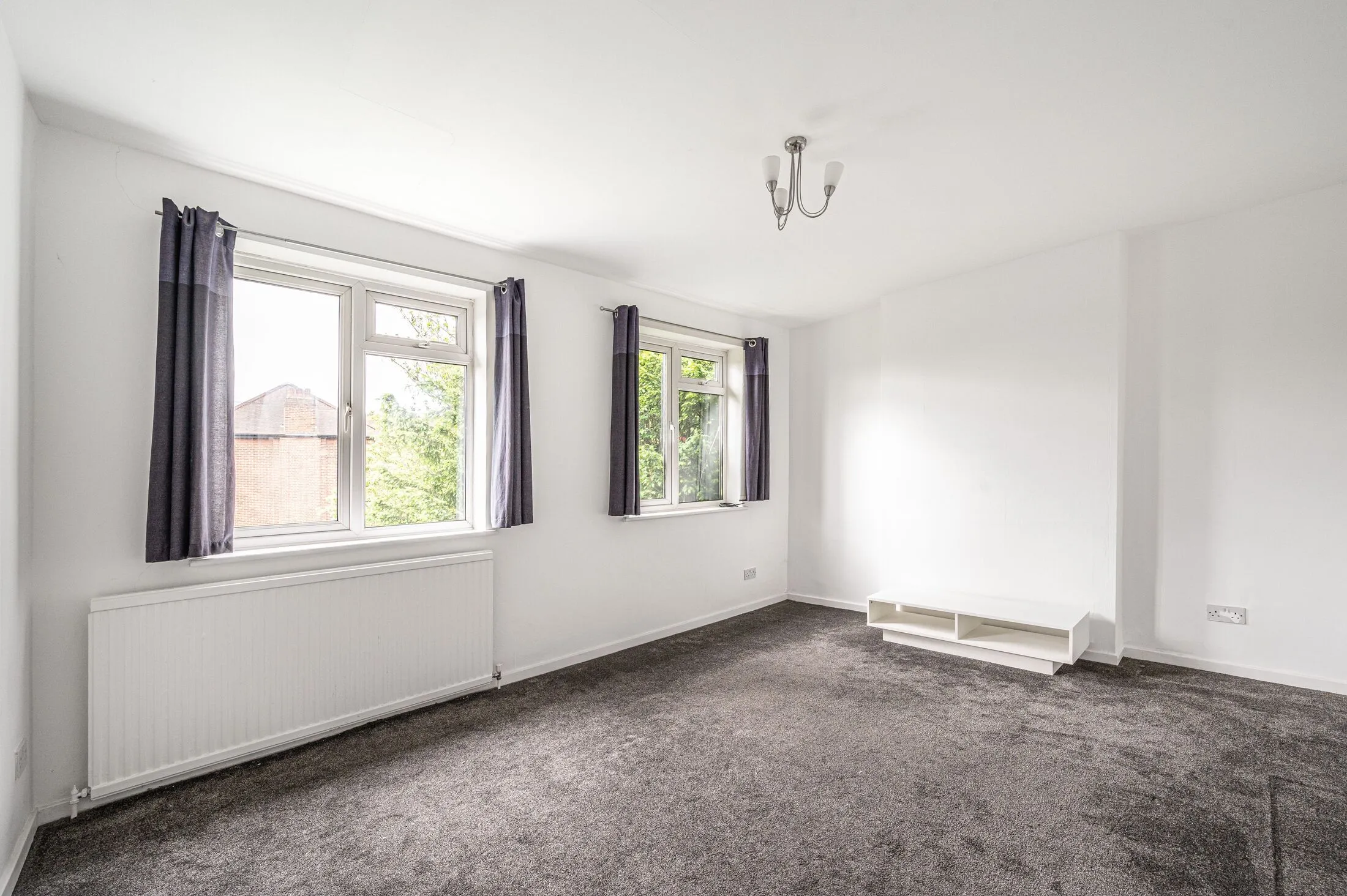 Flat Friern Park in Greater London