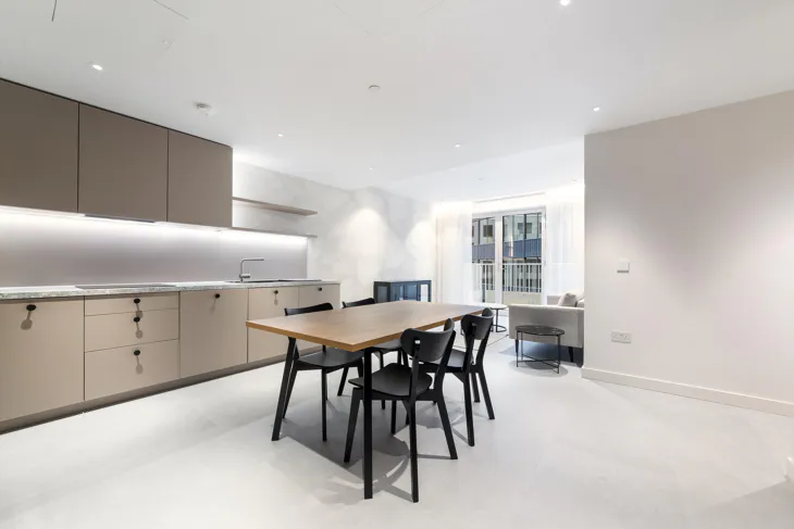 Flat Lewis Cubitt Walk in Greater London