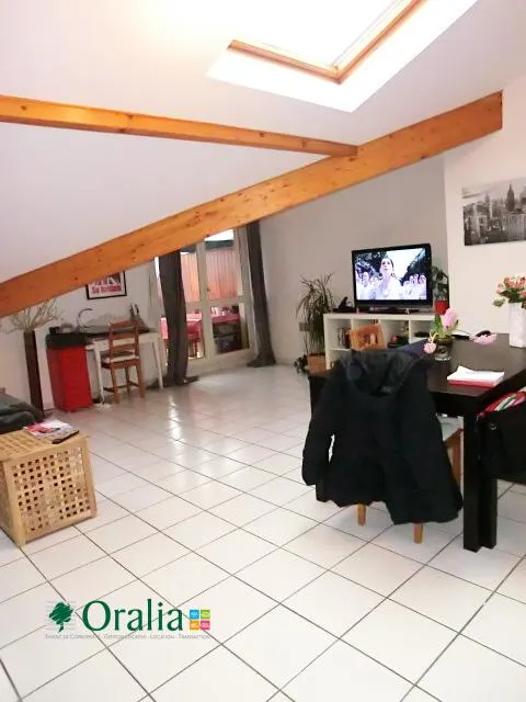 Appartement Avenue de la Croix Muriat à Saint-Genis-les-Ollières
