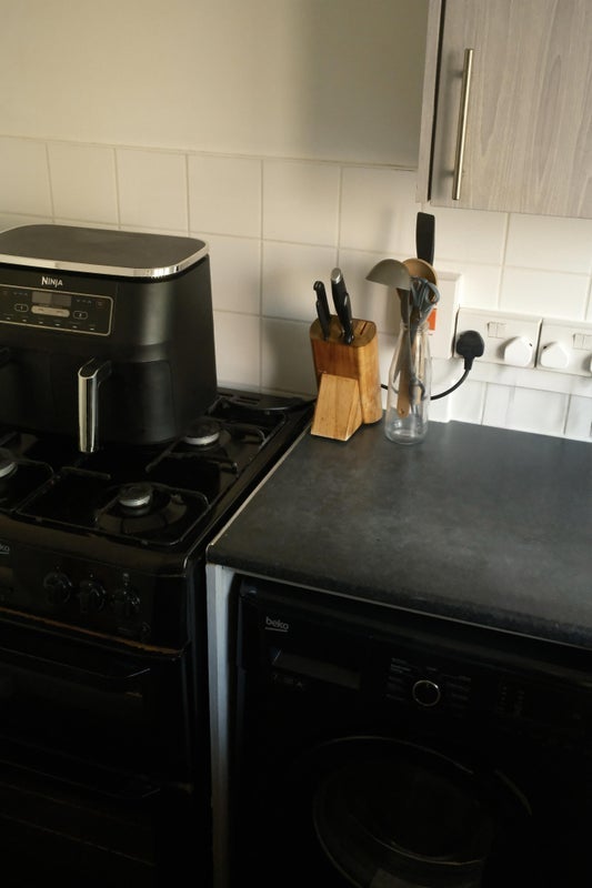 Flat Thurtle Road in Greater London