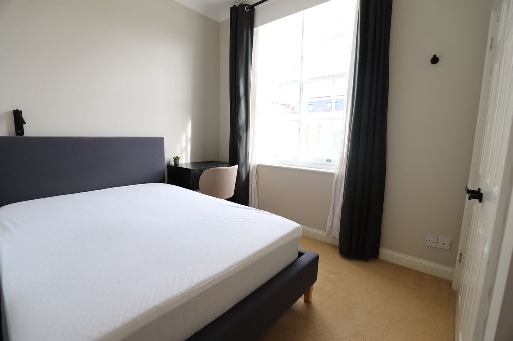 Flat Southernhay West in Exeter