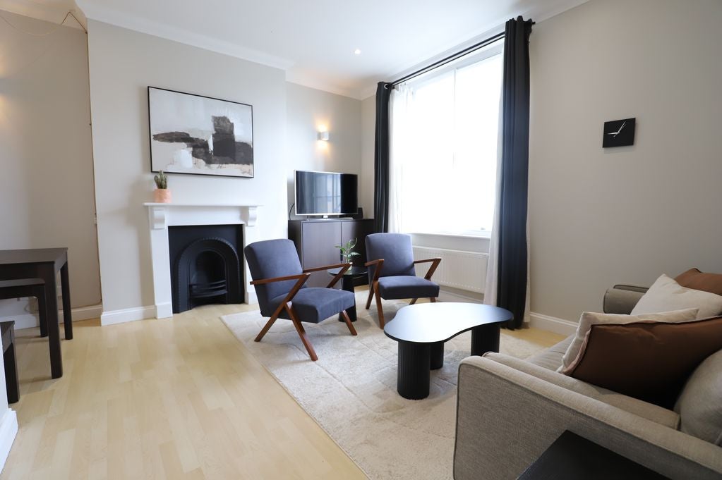 Flat Southernhay West in Exeter
