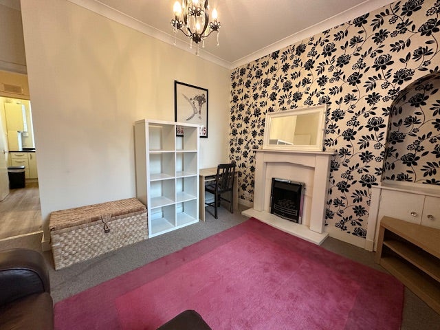 Flat Rose Street in Aberdeen City