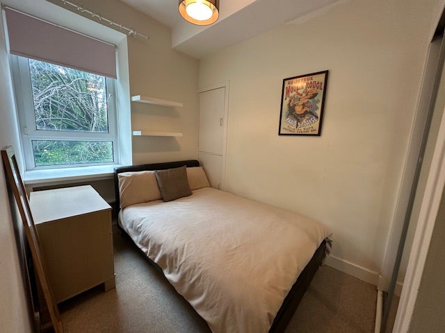 Flat Rose Street in Aberdeen City