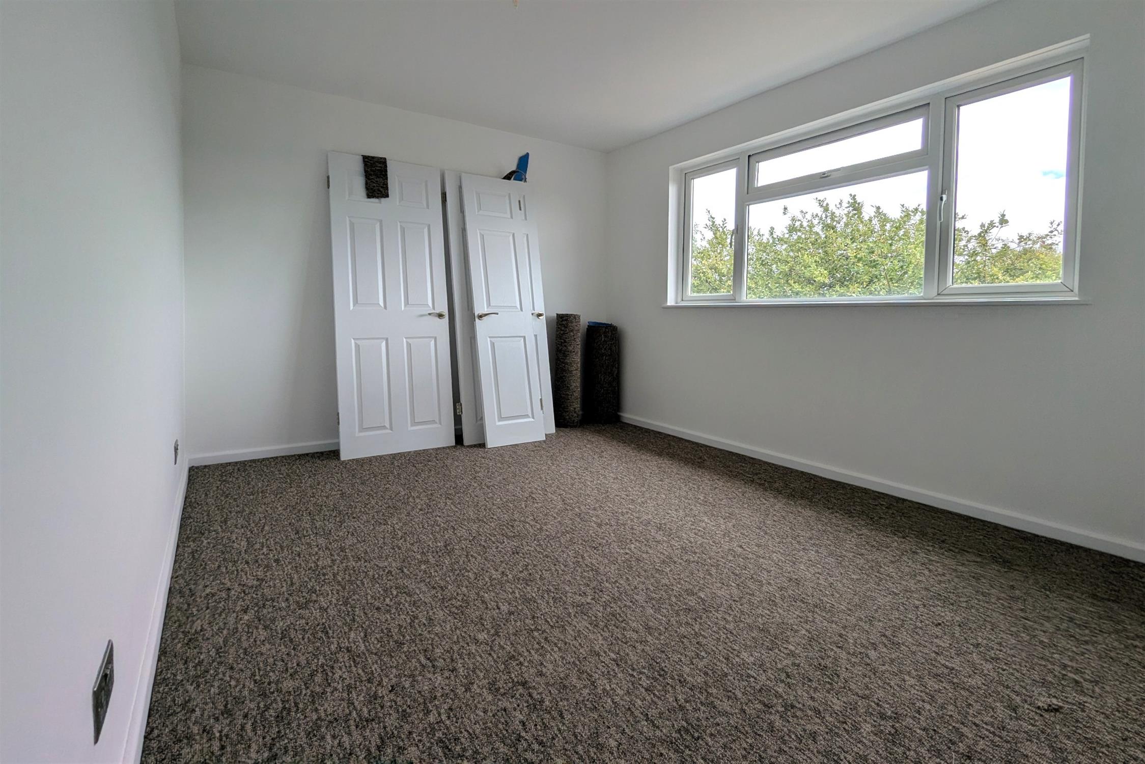 Flat Viney Avenue in Test Valley
