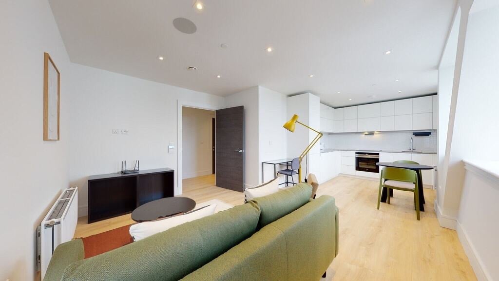 Flat Humphry Repton Lane in Greater London