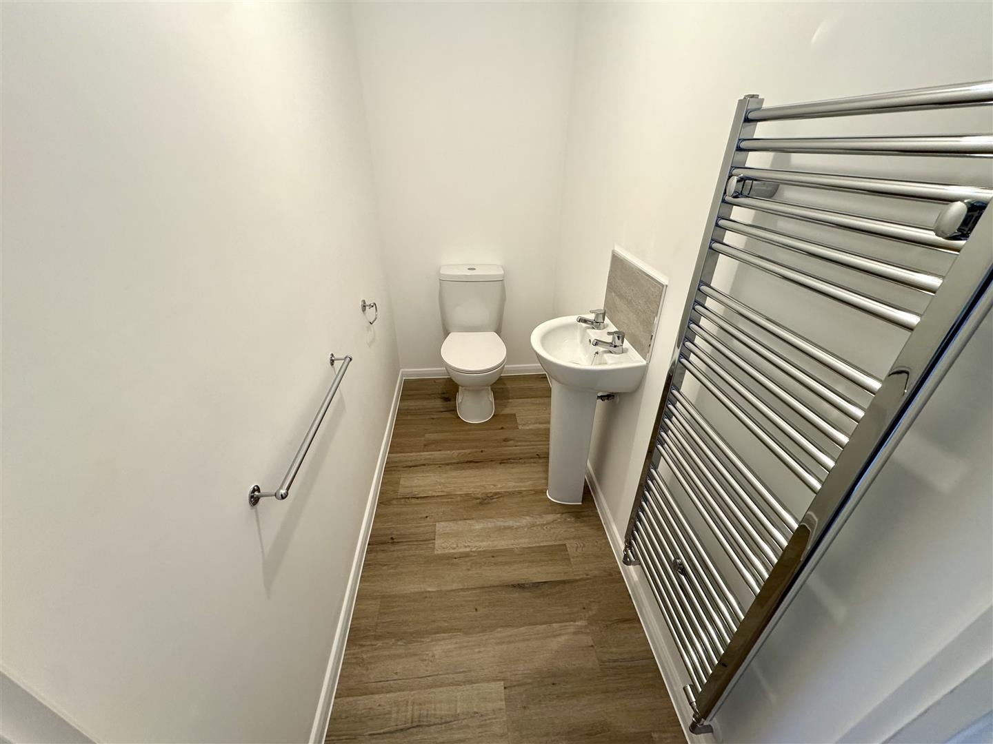 Flat Bennetts Road in Coventry