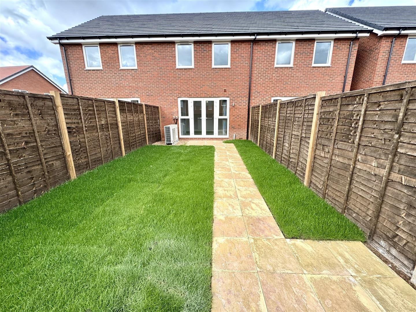 Flat Bennetts Road in Coventry