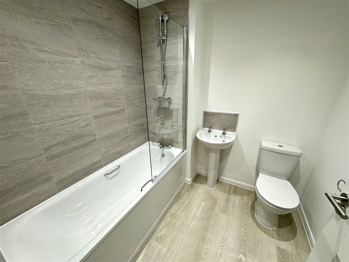 Flat Bennetts Road in Coventry