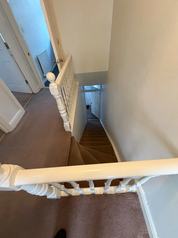 Flat Hebdon Road in Greater London