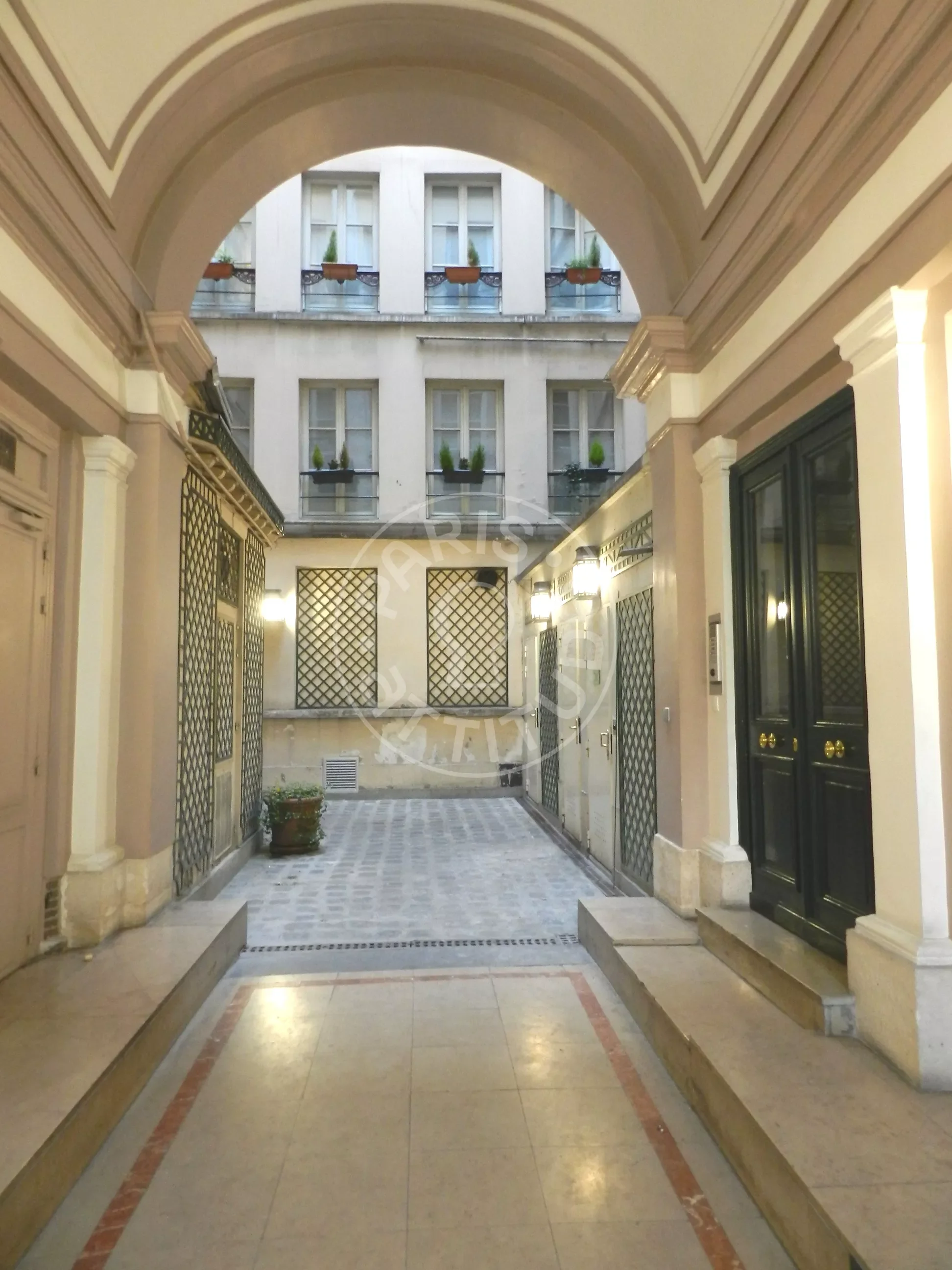 Appartement Rue Gaillon à Paris