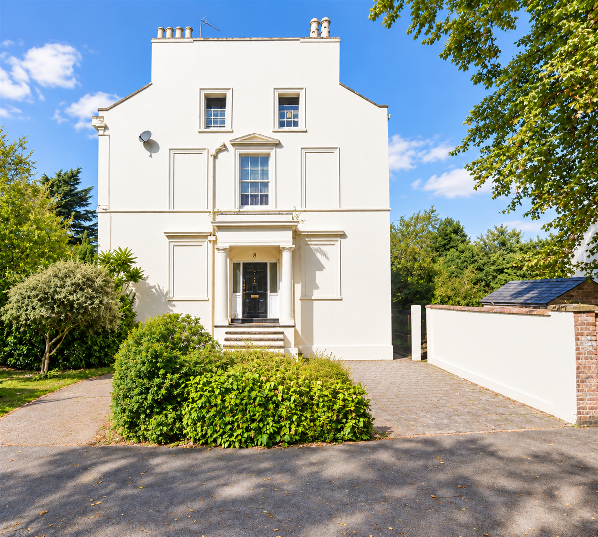 Flat Beaconsfield Street West in Royal Leamington Spa