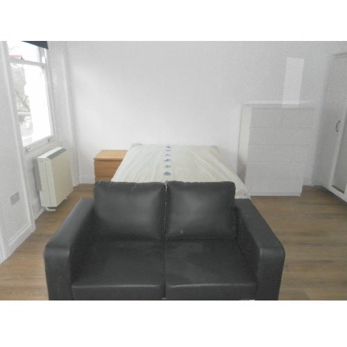 Flat Clapham Common South Side in Greater London